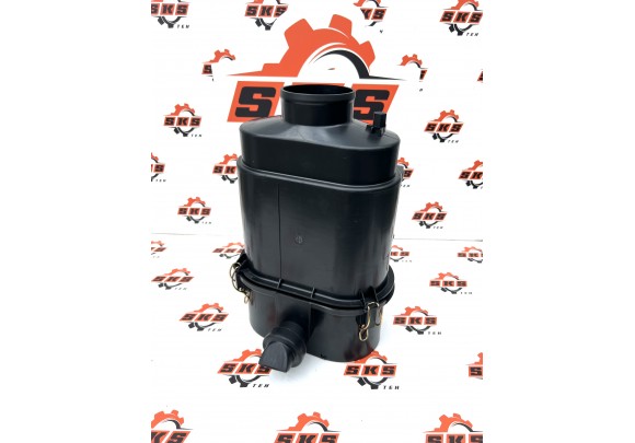 332/G3496, 32/926084 Корпус повітряного фільтра  JCB 3CX, 4CX