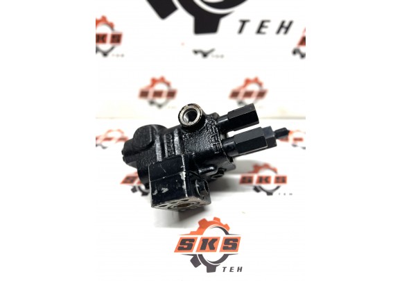 332/G4204 Клапан пріоритету  JCB 3CX, 4CX